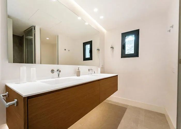 Resina Luxury Gym Cinema Sea Views Estepona