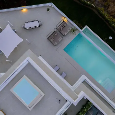 Resina Luxury Gym Cinema Sea Views Villa *