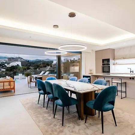 Resina Luxury Gym Cinema Sea Views *