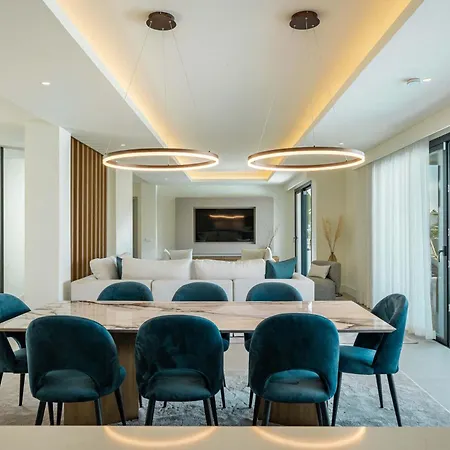 Resina Luxury Gym Cinema Sea Views Villa