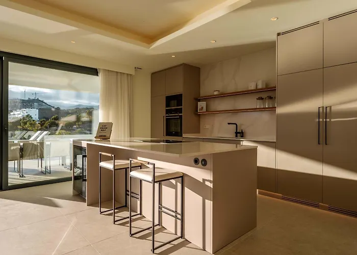 וילה Resina Luxury Gym Cinema Sea Views *