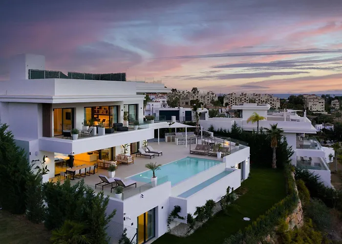 Resina Luxury Gym Cinema Sea Views וילה *