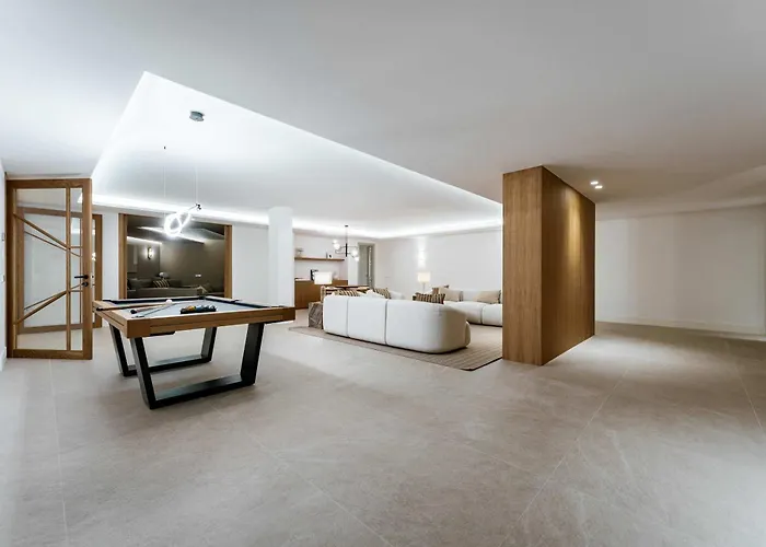 Resina Luxury Gym Cinema Sea Views וילה